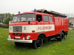 Ansicht links vorne Löschfahrzeug LF 16-TS 8 IFA W50 L