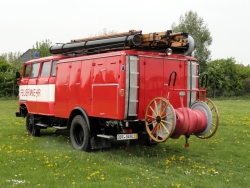 Ansicht links hinten Löschfahrzeug LF 16-TS 8 IFA W50 L